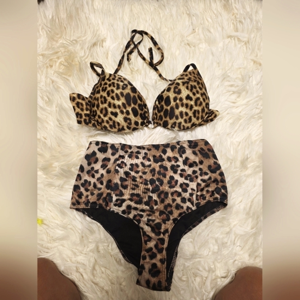 ASOS Leopard Print Bra and Panty Set bundle Of Swimwear Have Discount